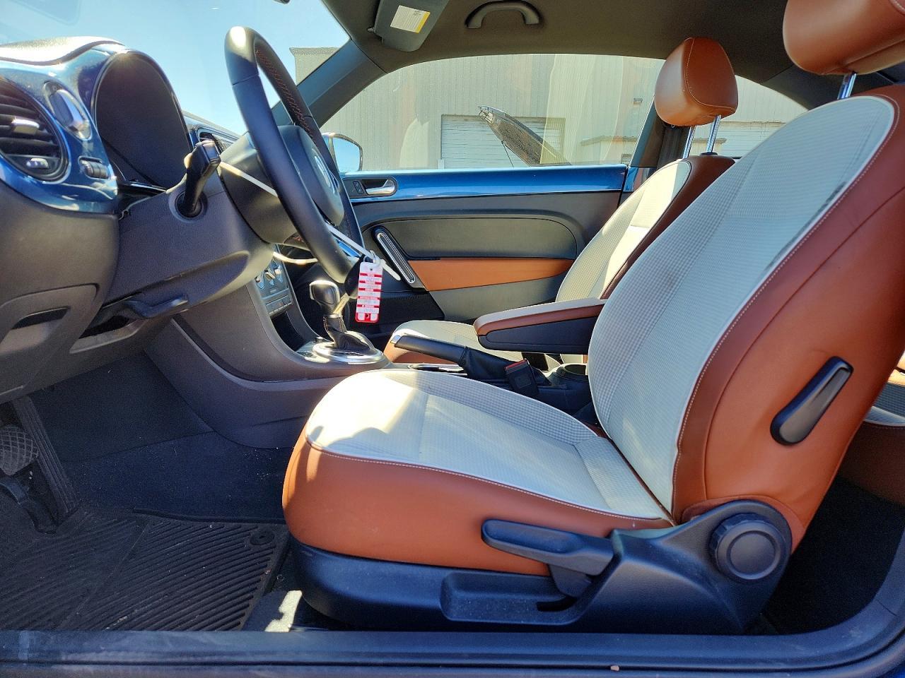 2017 VOLKSWAGEN Beetle