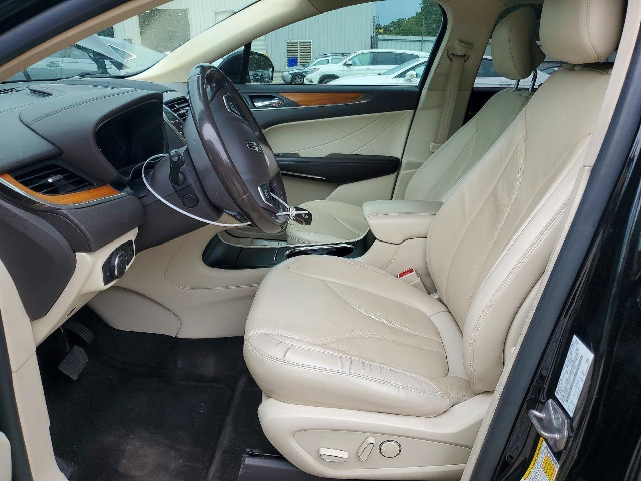 2016 LINCOLN MKC