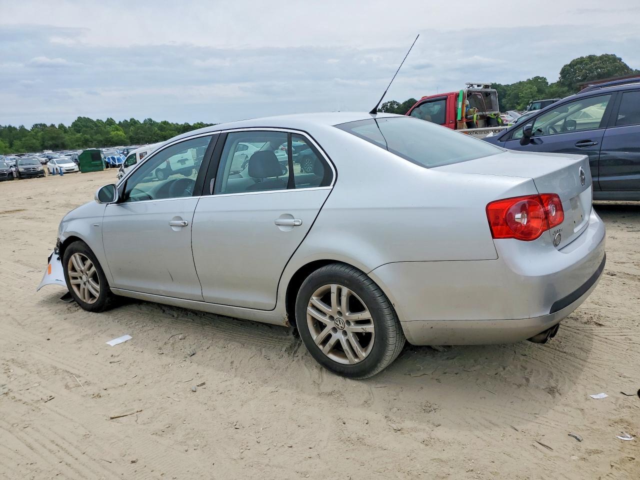 2007 VOLKSWAGEN JETTA