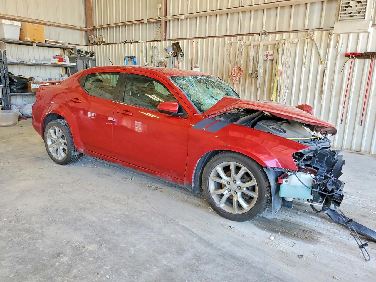 2013 DODGE Avenger