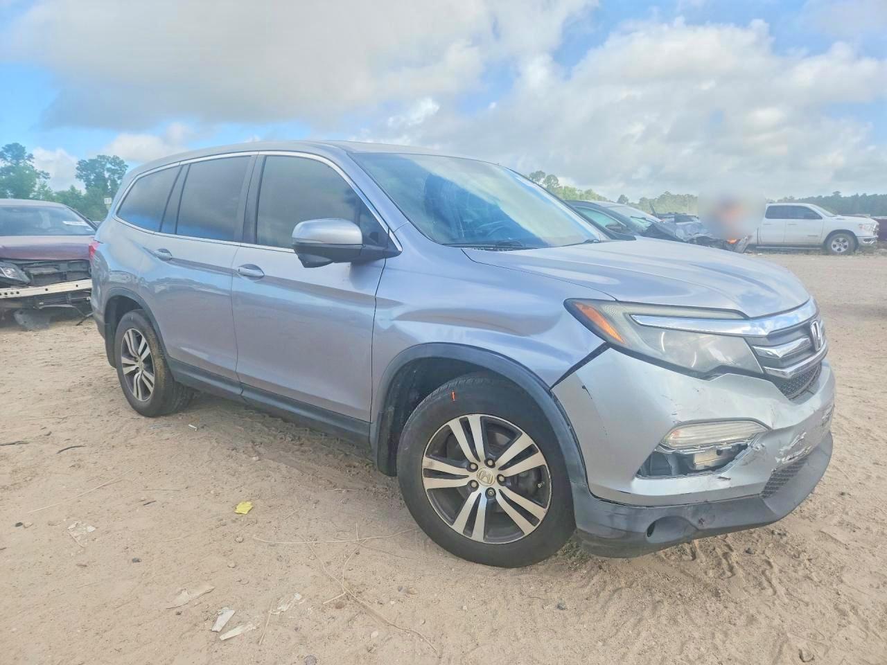 2017 HONDA PILOT