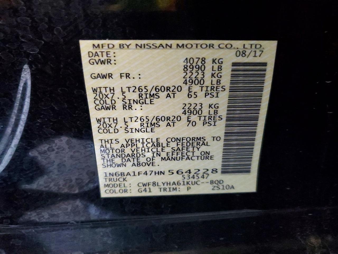 2017 NISSAN Titan