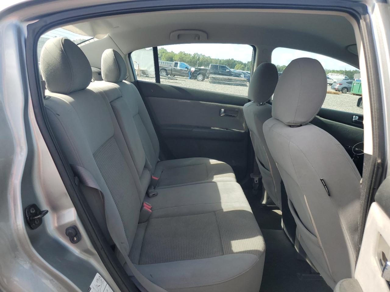2010 NISSAN SENTRA