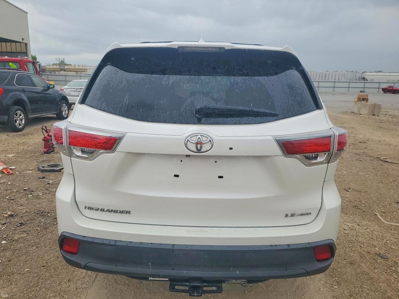 2014 TOYOTA HIGHLANDER