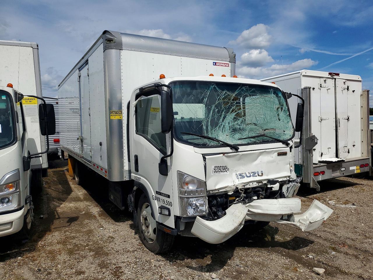 2022 ISUZU NRR
