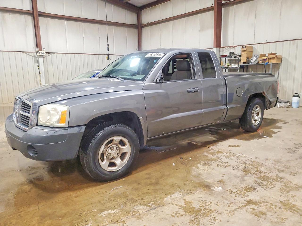 2005 DODGE Dakota