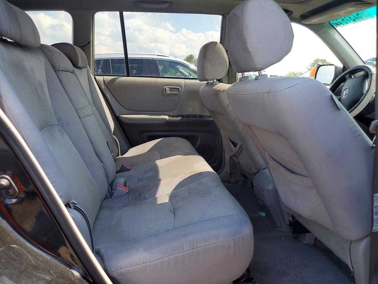 2005 TOYOTA HIGHLANDER