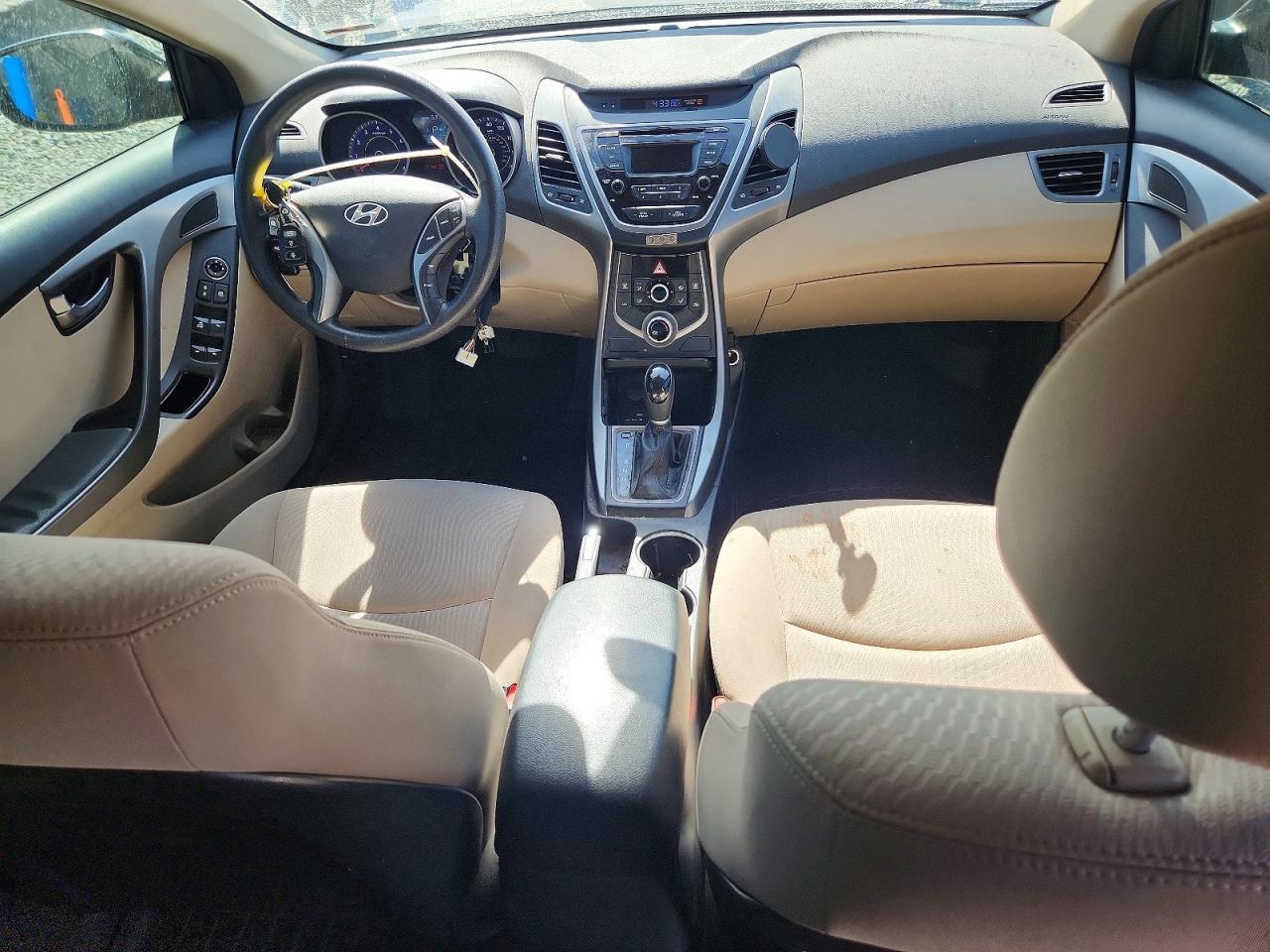 2016 HYUNDAI ELANTRA