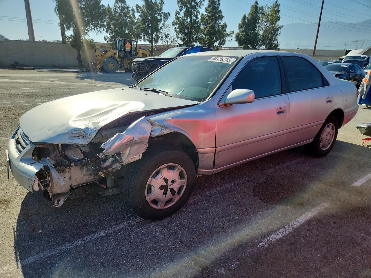 2000 TOYOTA CAMRY