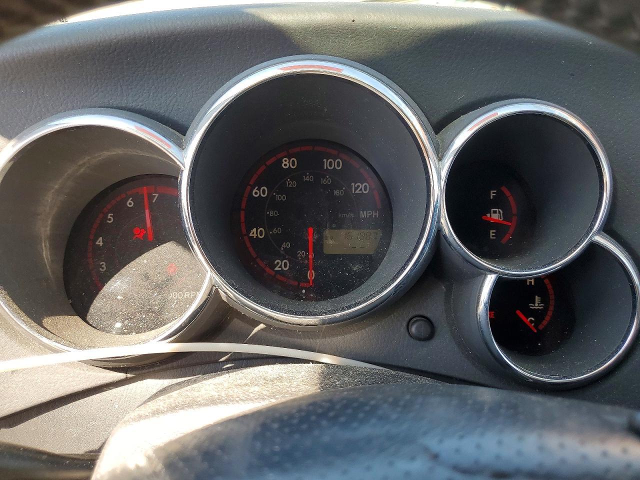 2004 TOYOTA COROLLA