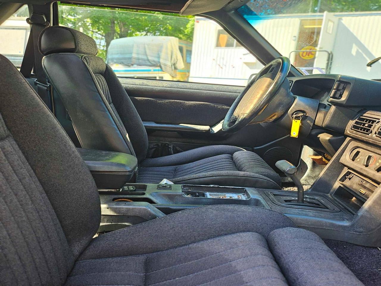1990 FORD MUSTANG