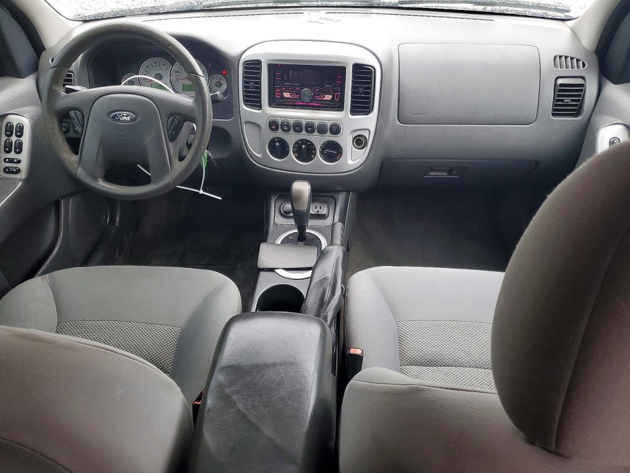 2006 FORD ESCAPE