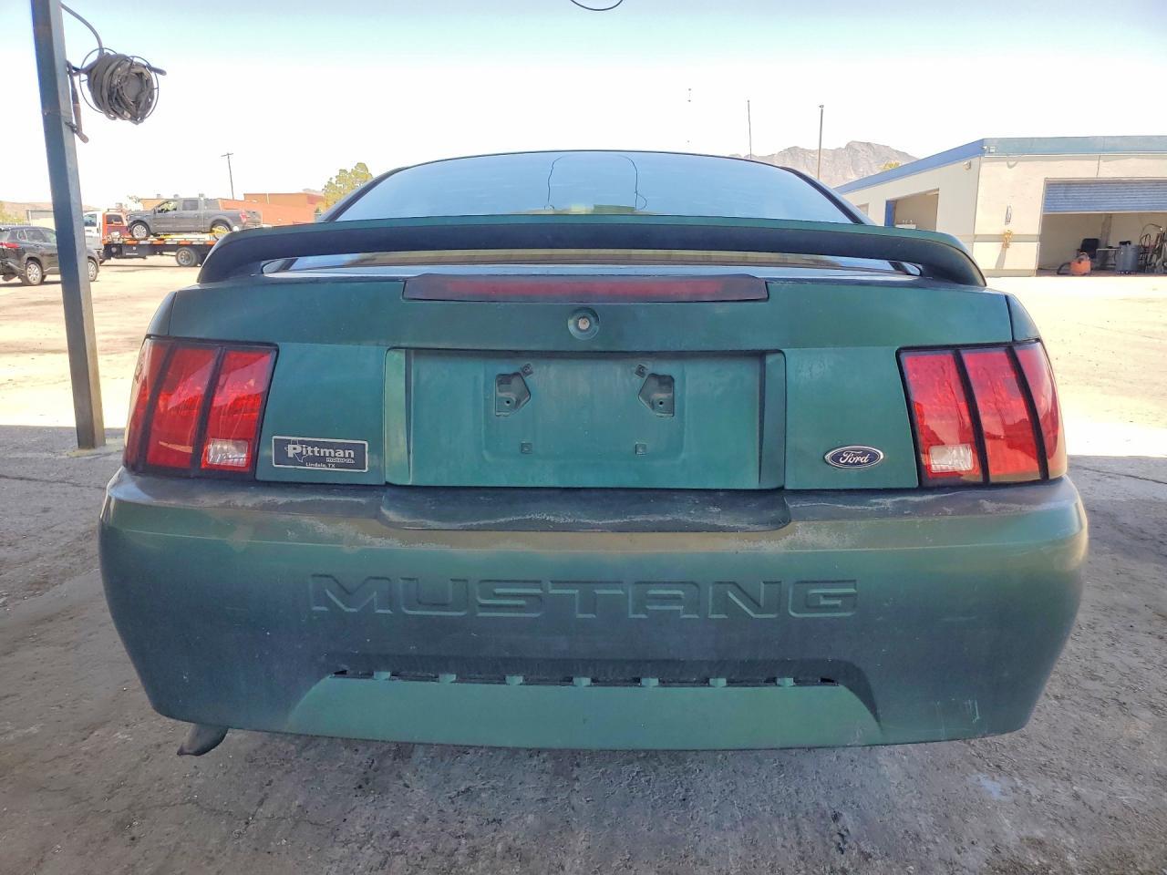 2000 FORD MUSTANG