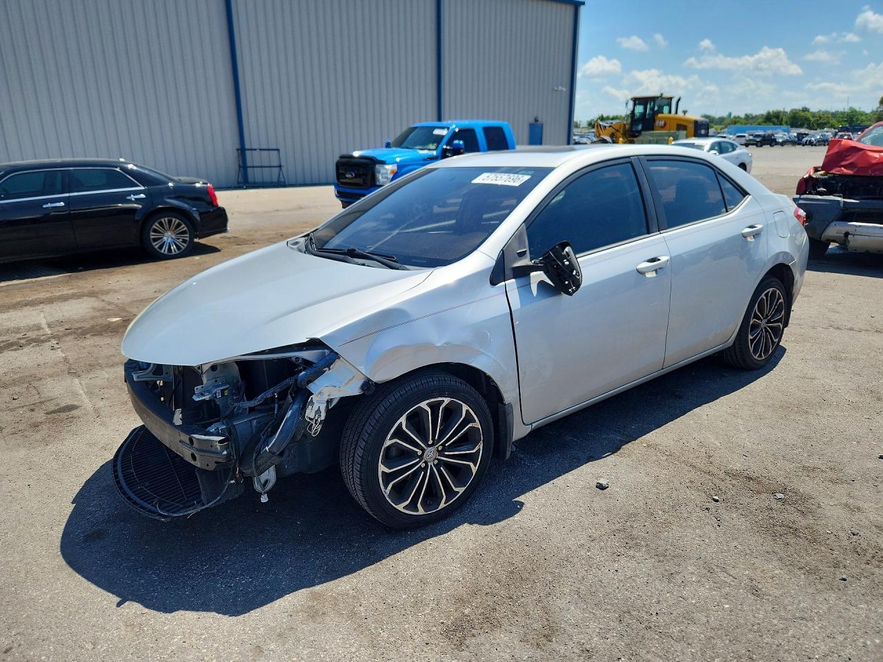 2015 TOYOTA COROLLA
