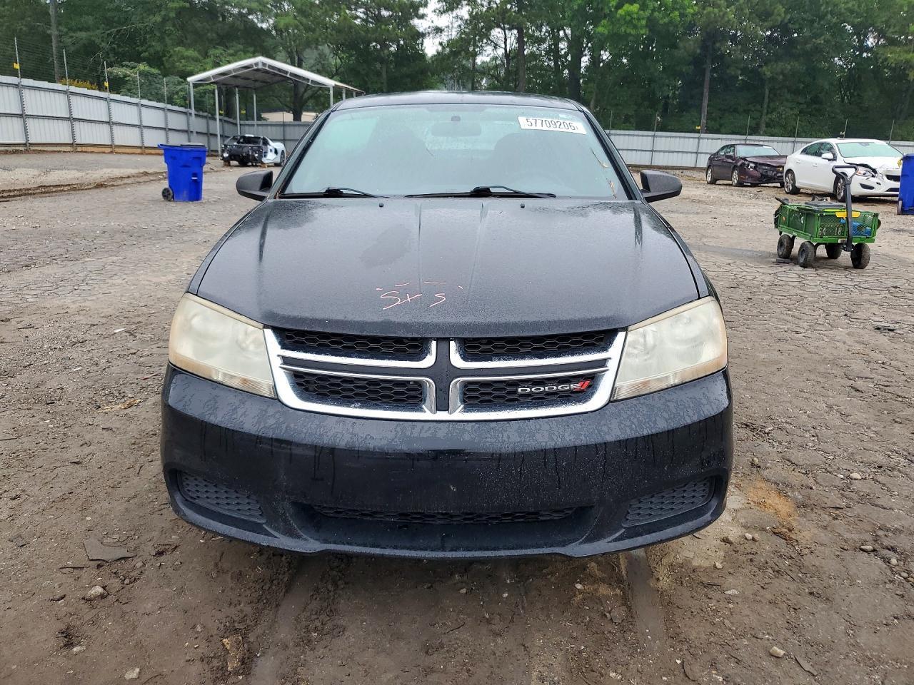 2013 DODGE Avenger