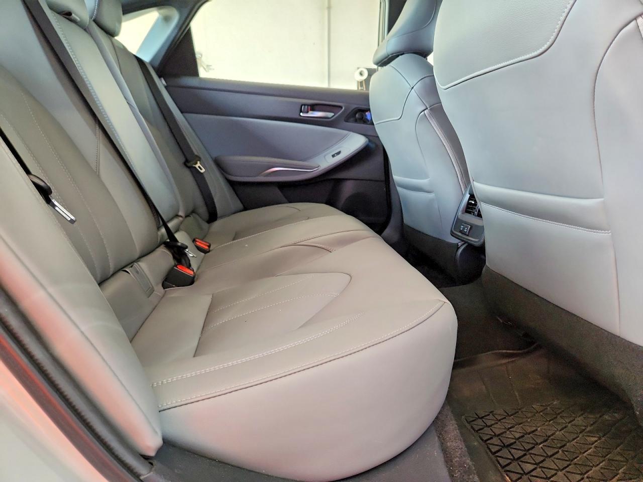2022 TOYOTA Avalon
