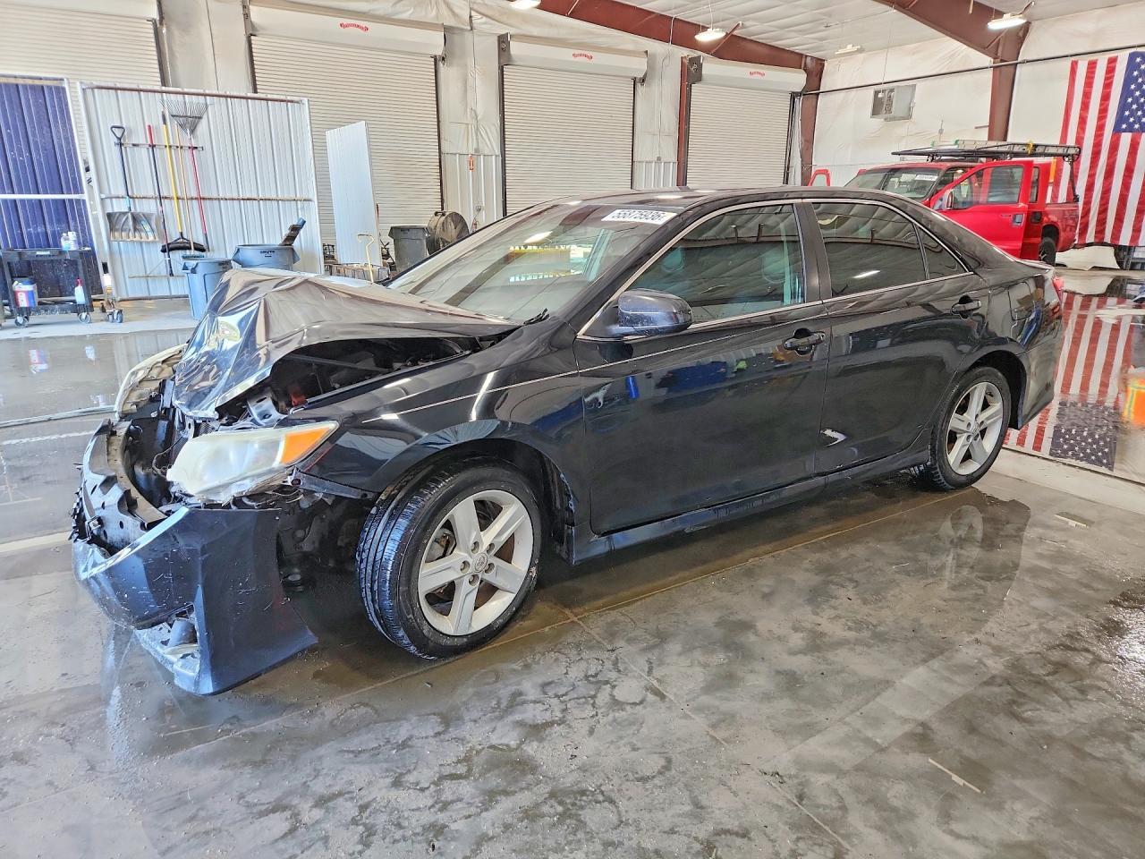 2013 TOYOTA CAMRY