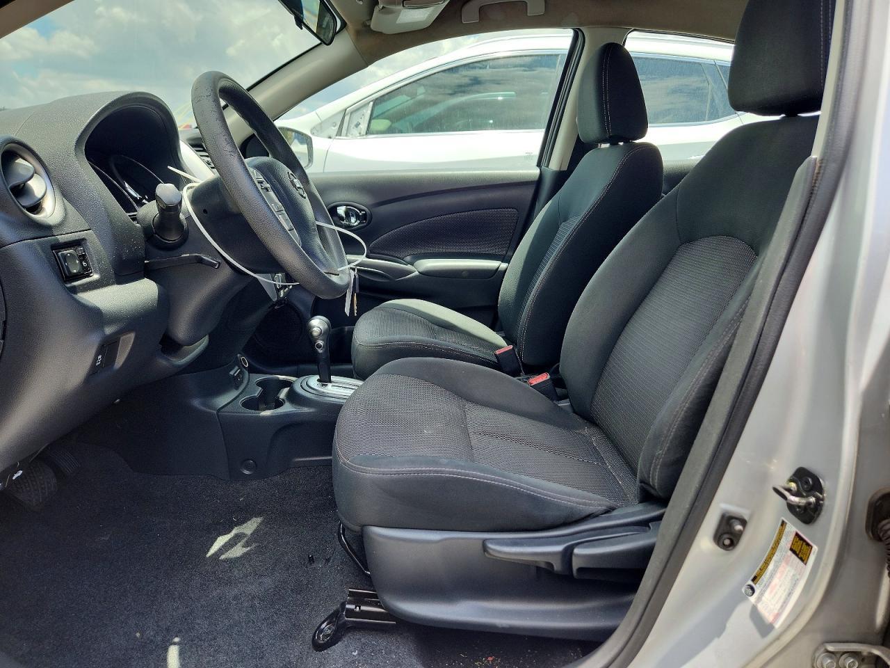 2017 NISSAN VERSA