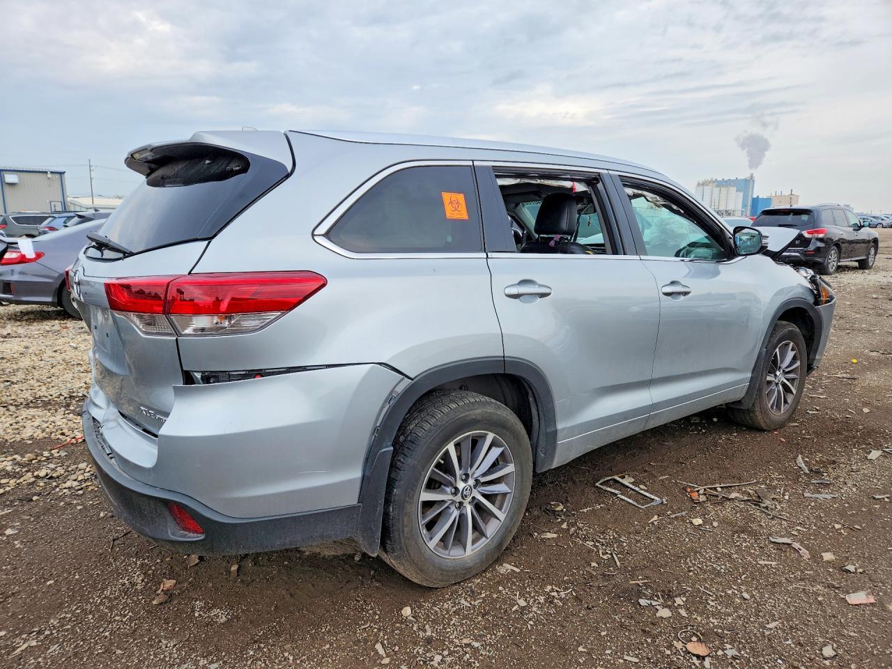 2018 TOYOTA HIGHLANDER