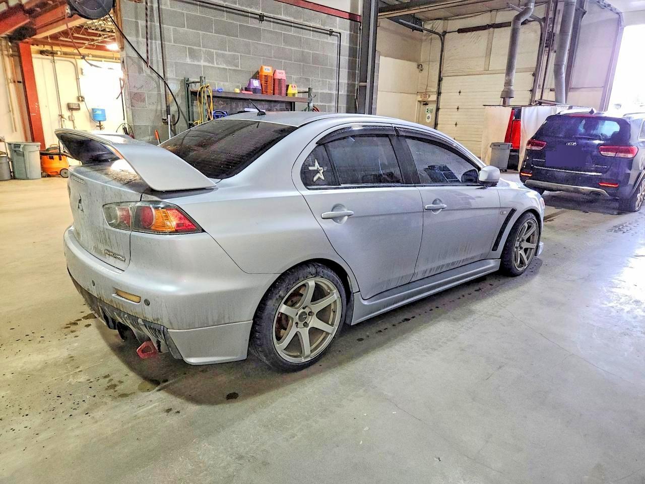 2013 MITSUBISHI Lancer Evolution
