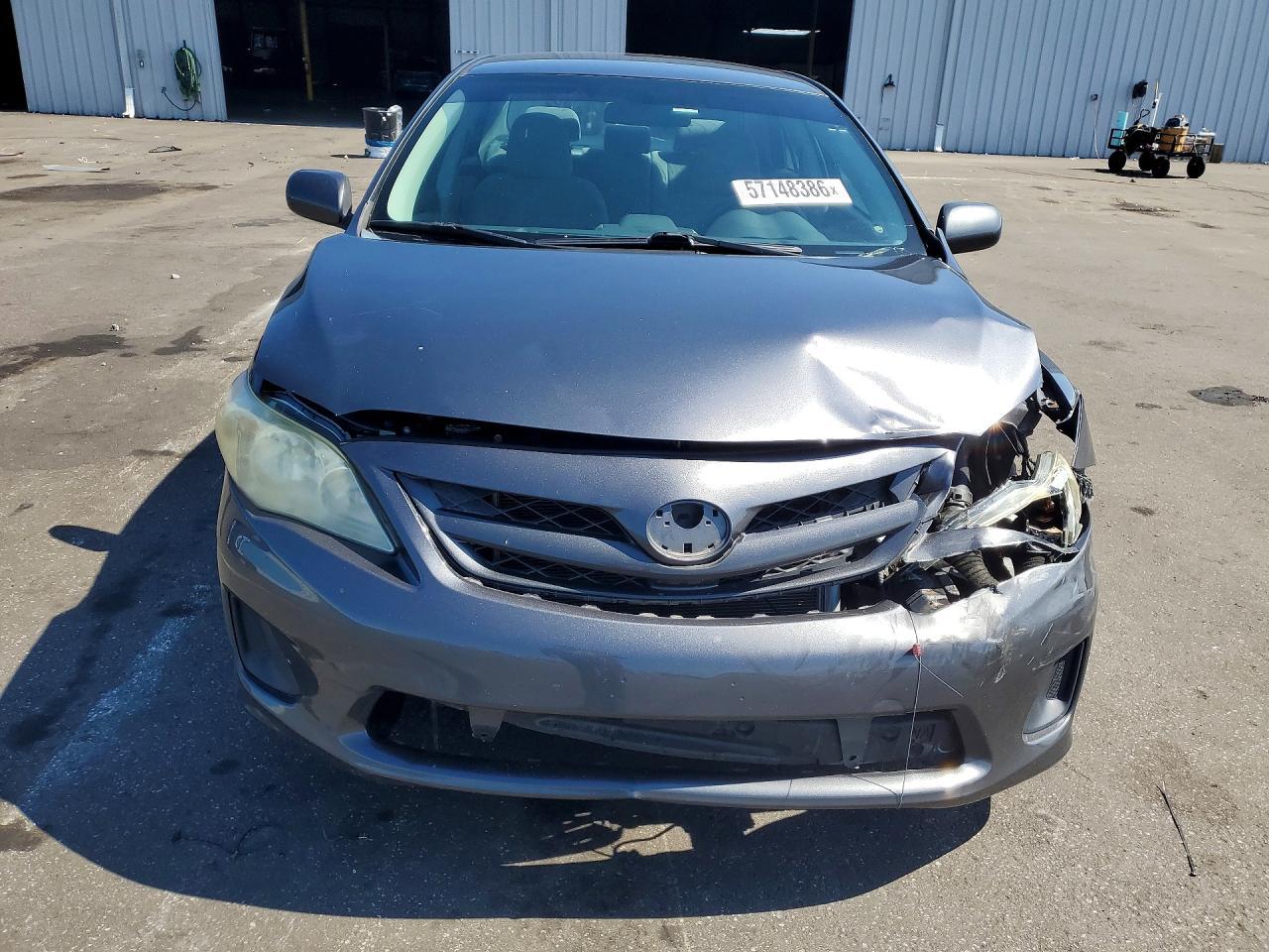 2013 TOYOTA COROLLA