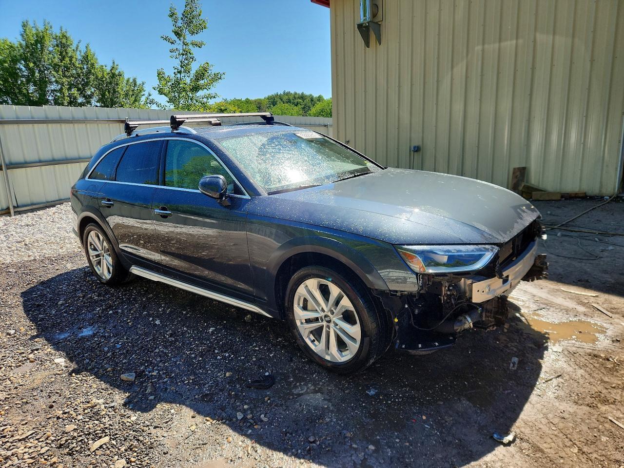 2023 AUDI A4 allroad