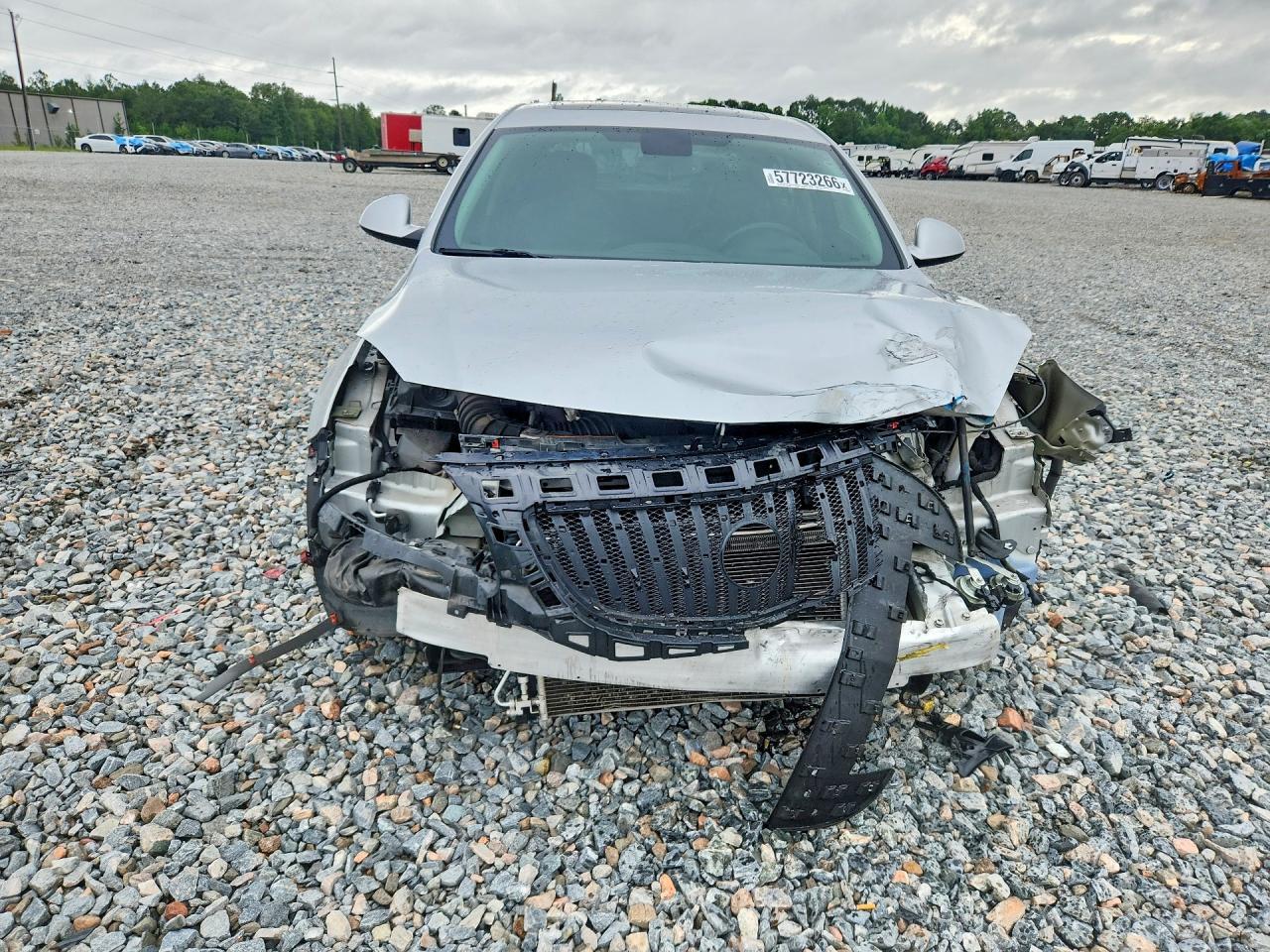2011 BUICK Regal