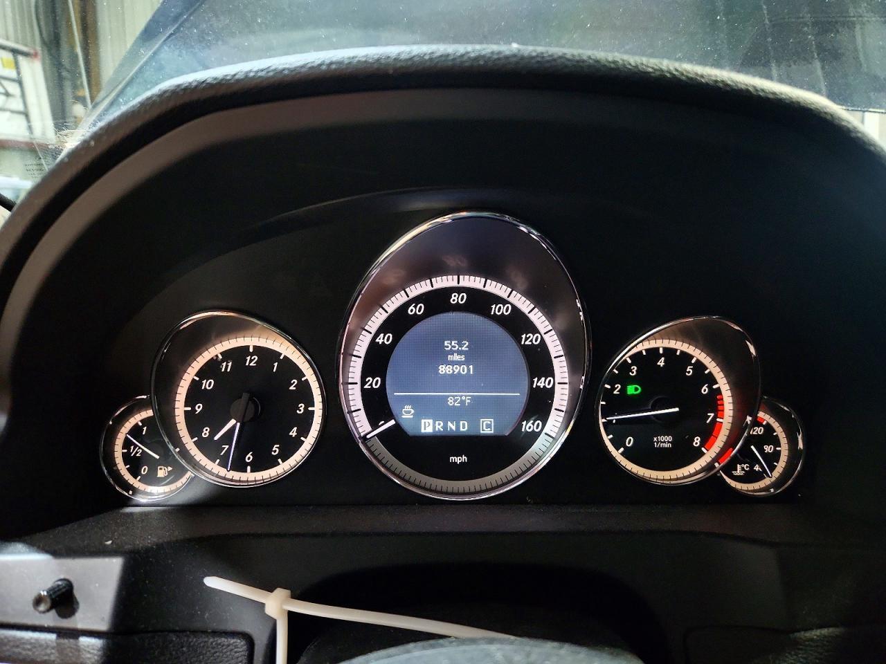 2010 MERCEDES-BENZ E-Class