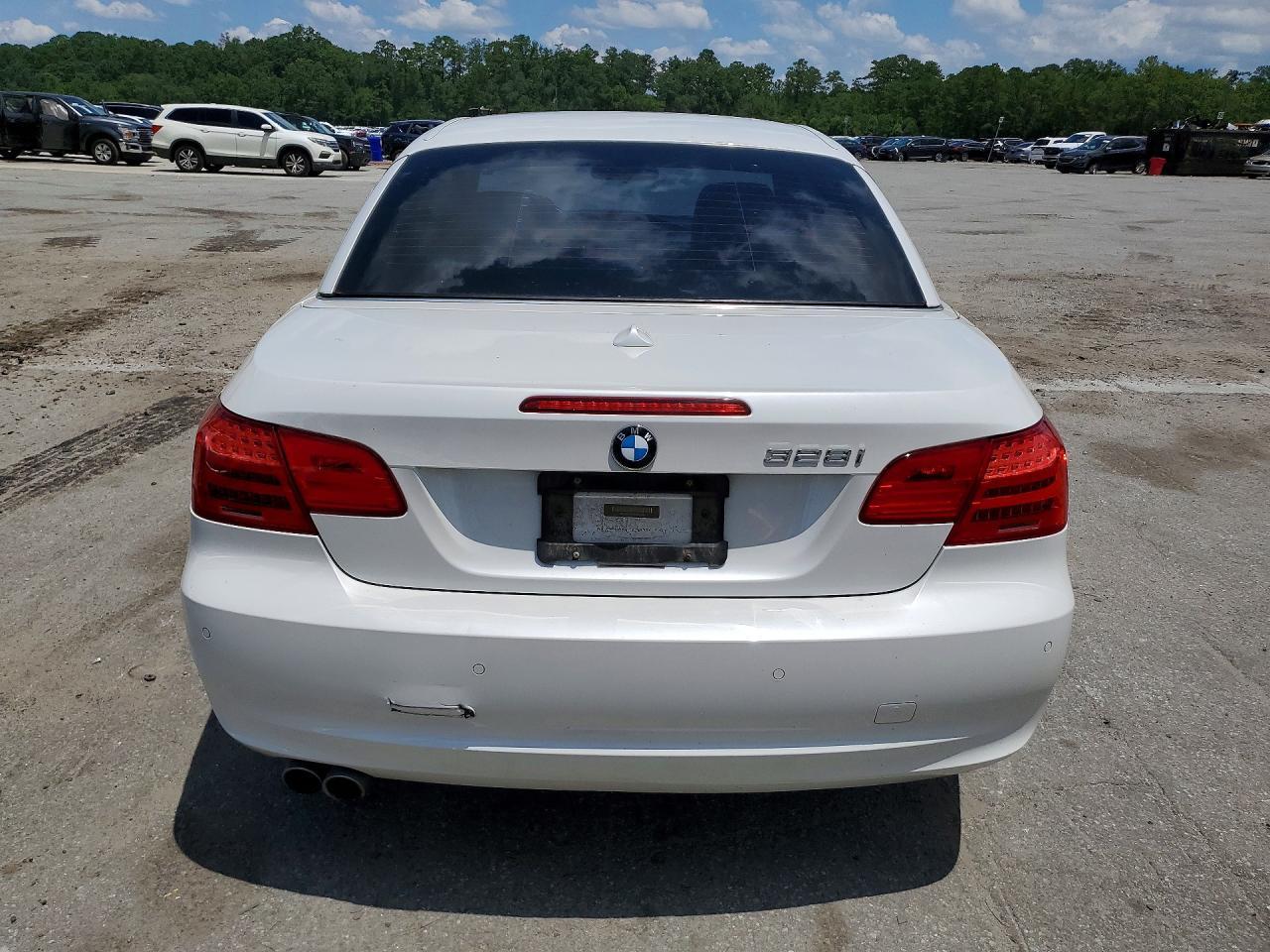 2013 BMW 3 SERIES