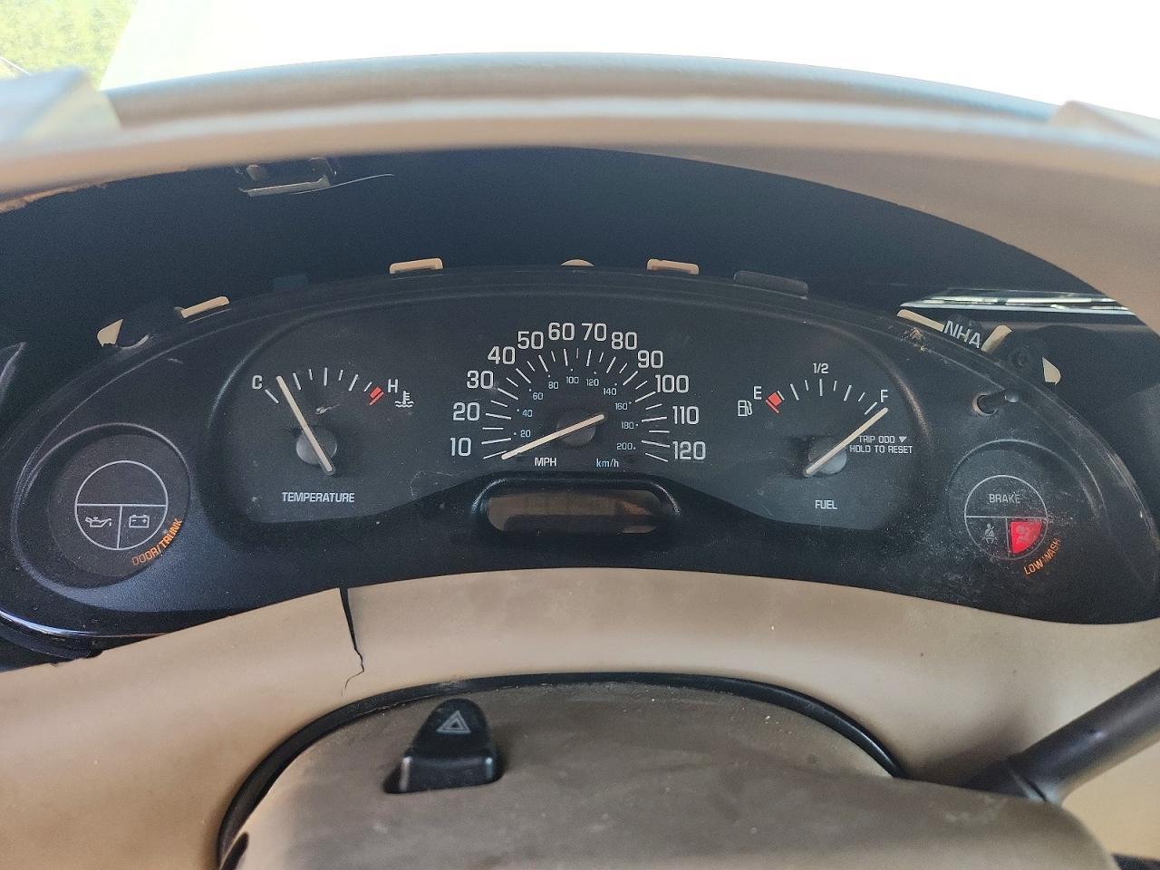 2003 BUICK Century