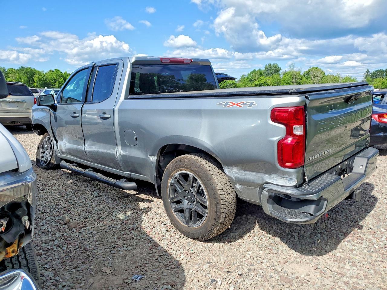 2026 CHEVROLET Silverado