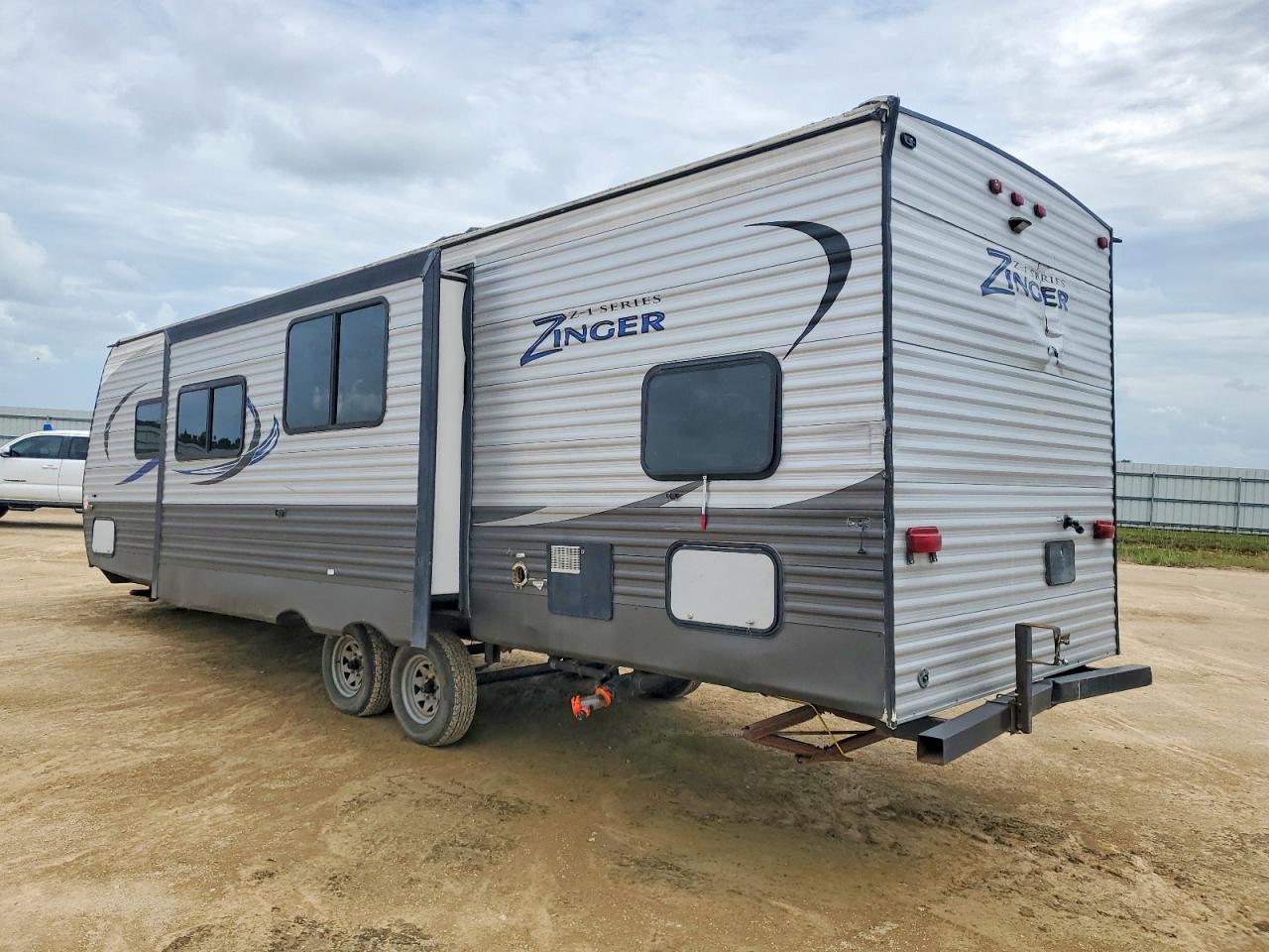 2017 Cross Roads Zinger