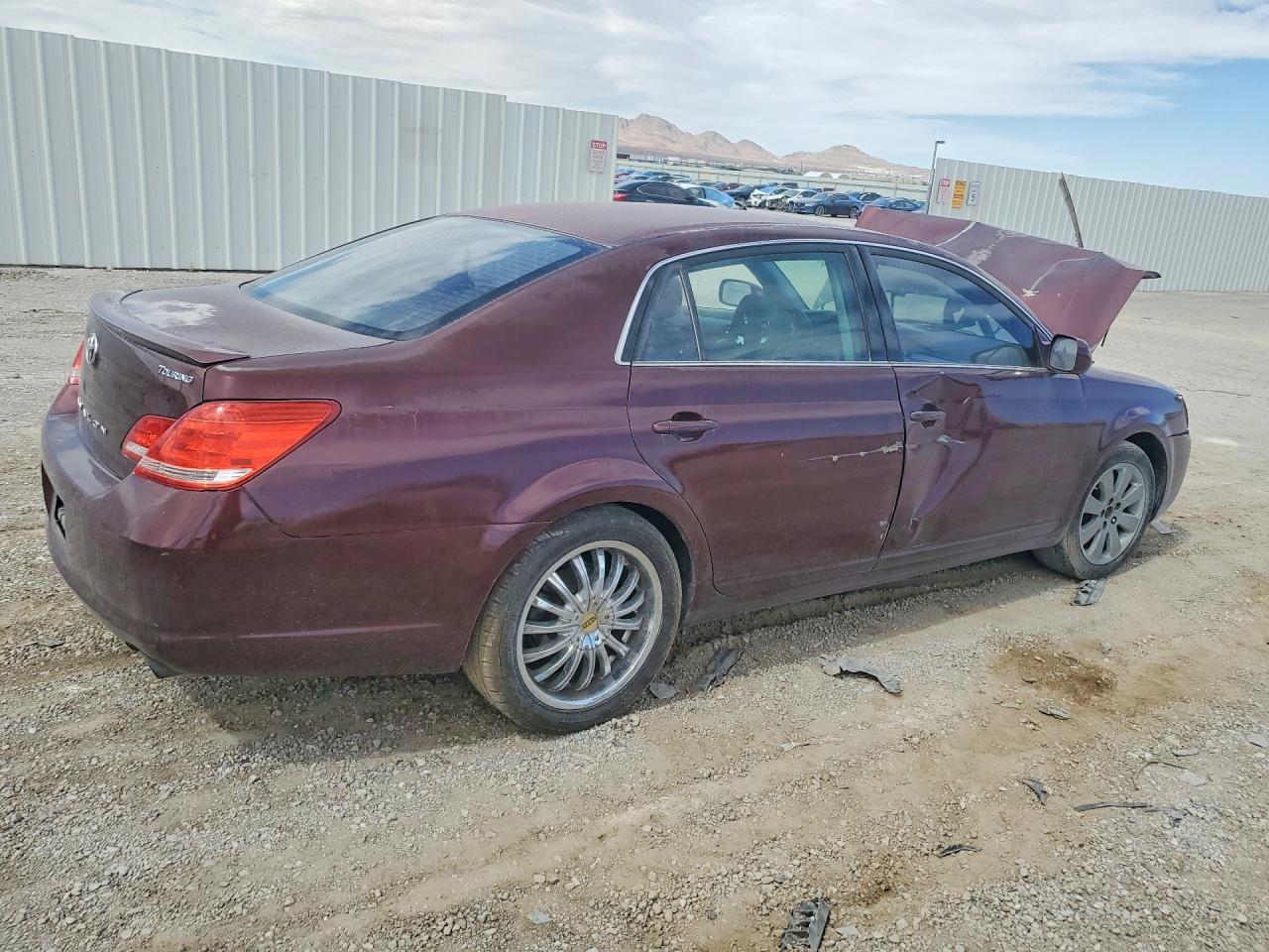 2006 TOYOTA Avalon