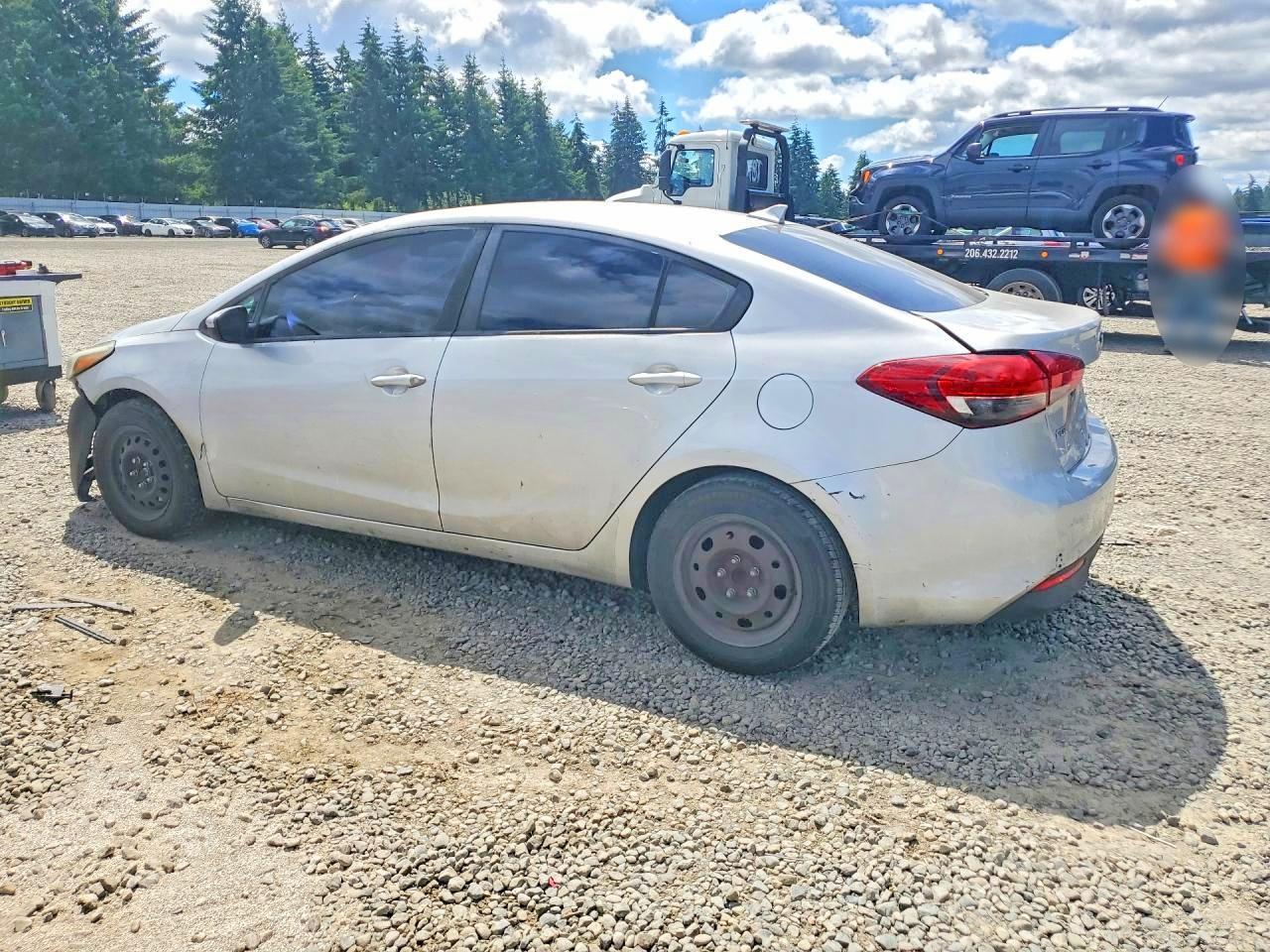 2017 KIA FORTE