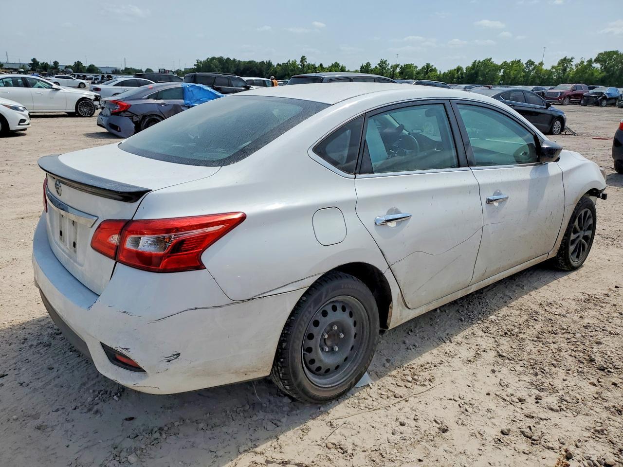 2018 NISSAN SENTRA