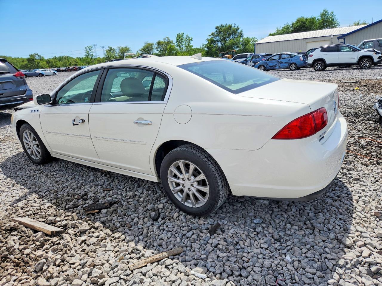 2011 BUICK Lucerne