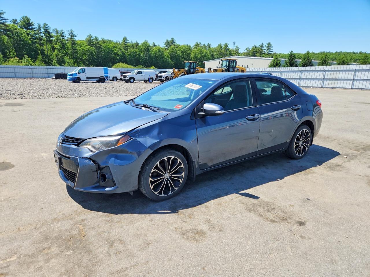 2015 TOYOTA COROLLA