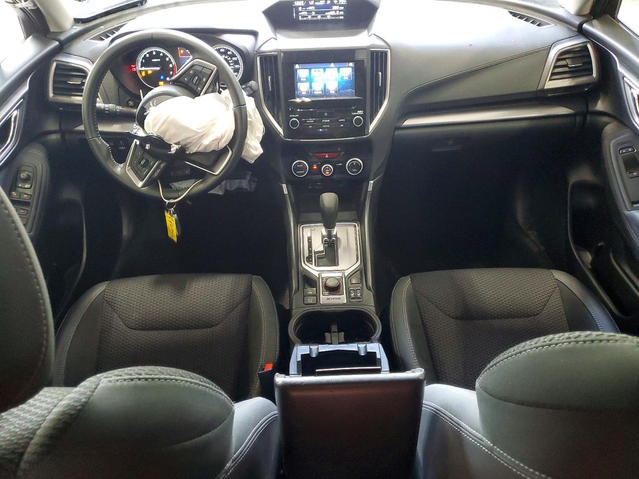 2023 SUBARU FORESTER