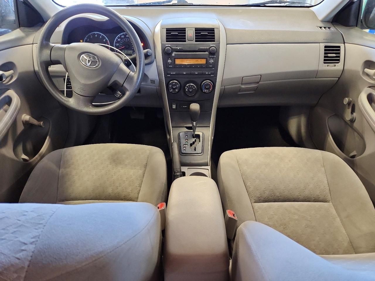 2009 TOYOTA COROLLA