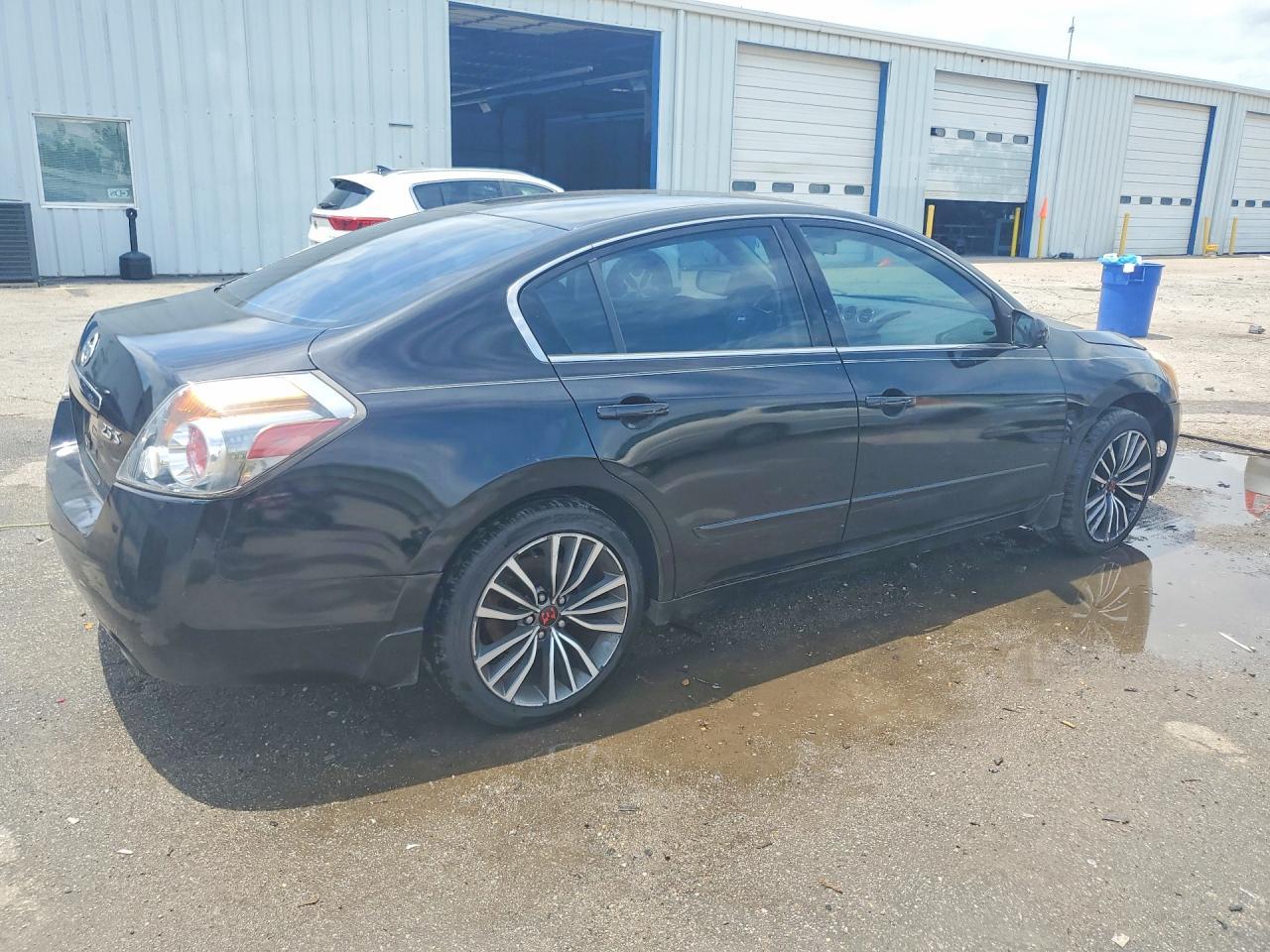 2012 NISSAN ALTIMA