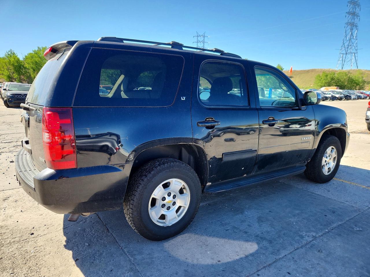 2011 CHEVROLET Tahoe