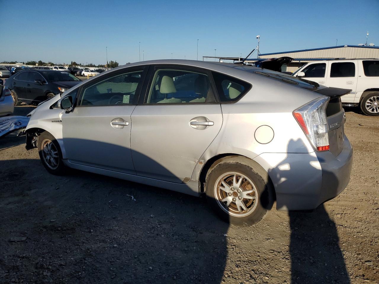 2011 TOYOTA PRIUS