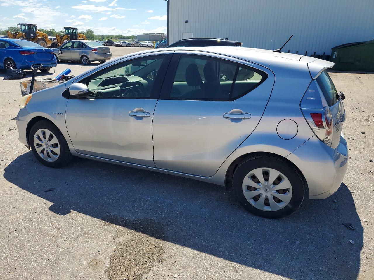 2013 TOYOTA Prius c
