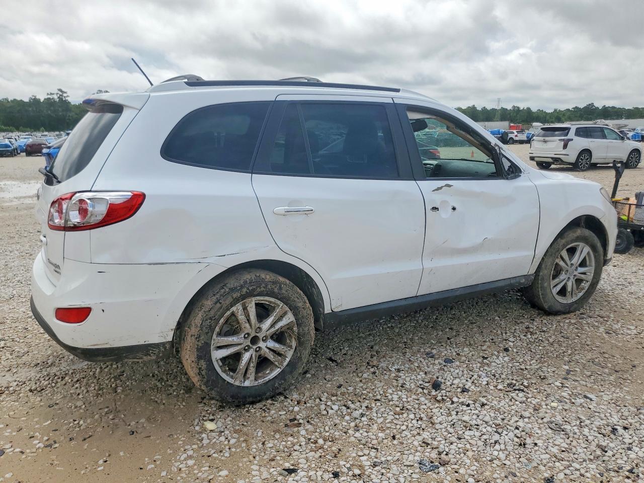 2011 HYUNDAI SANTA FE