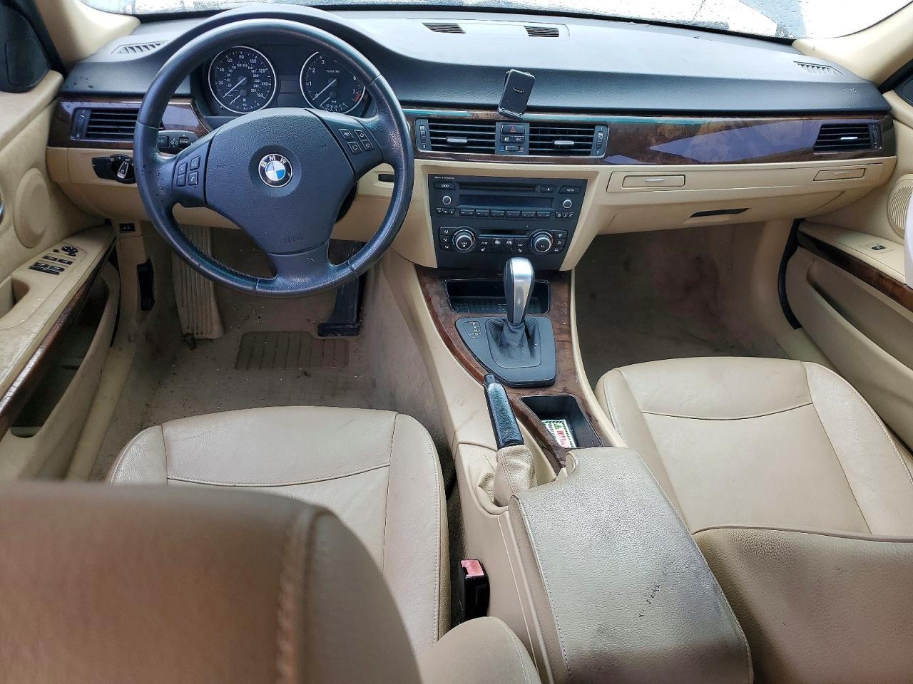 2011 BMW 3 SERIES