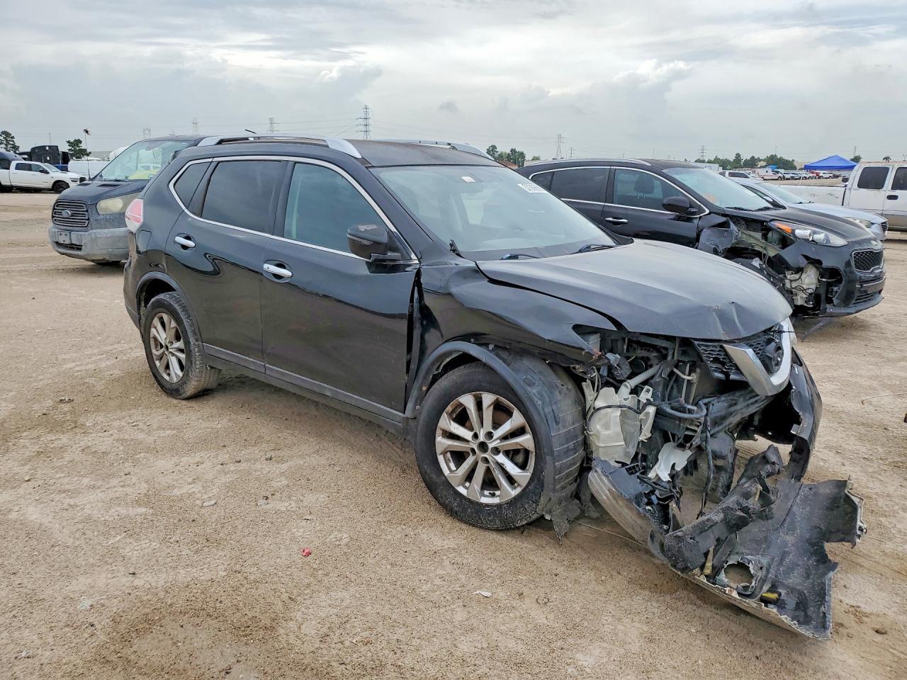 2016 NISSAN ROGUE