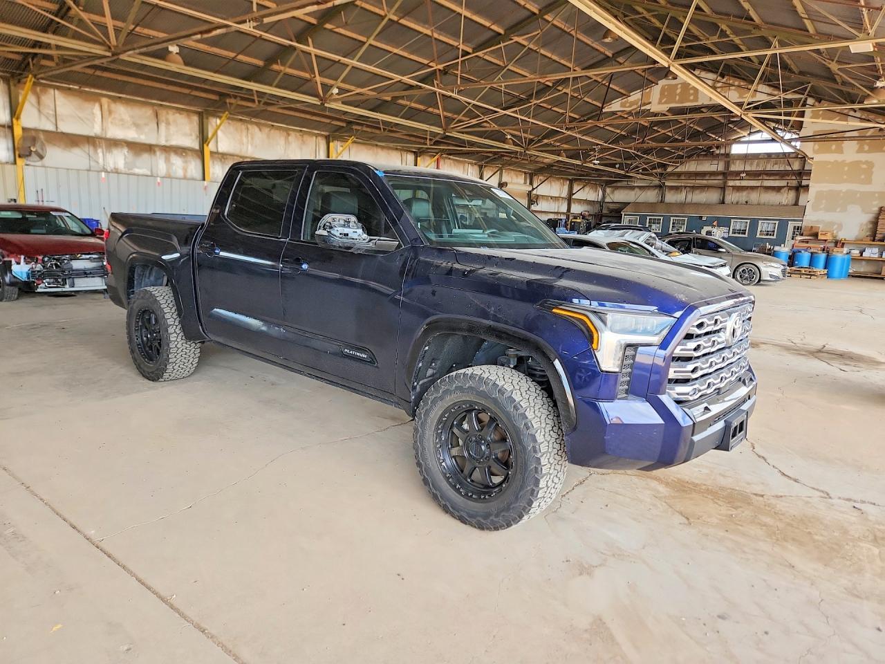 2024 TOYOTA TUNDRA
