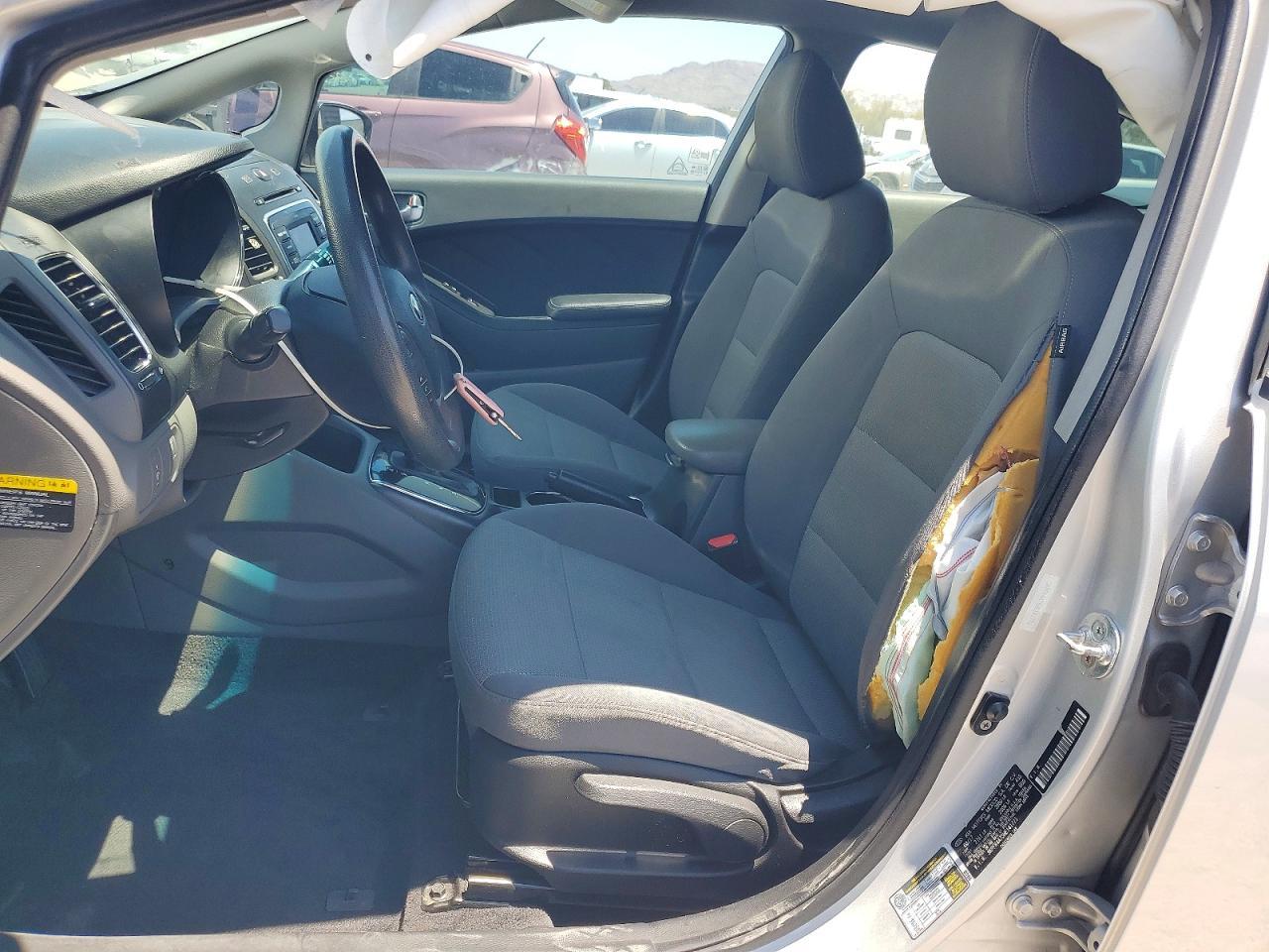 2017 KIA FORTE