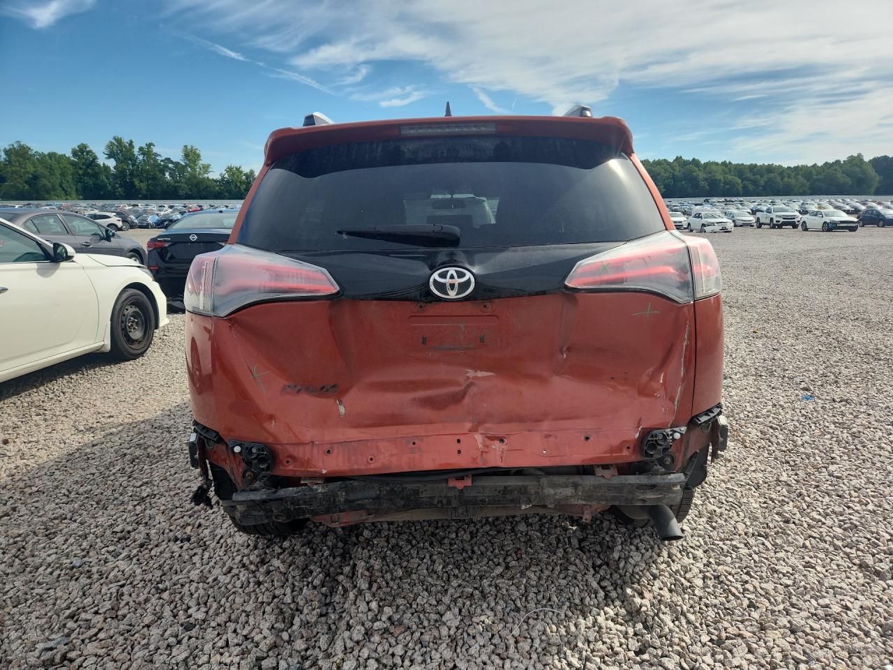 2016 TOYOTA RAV4