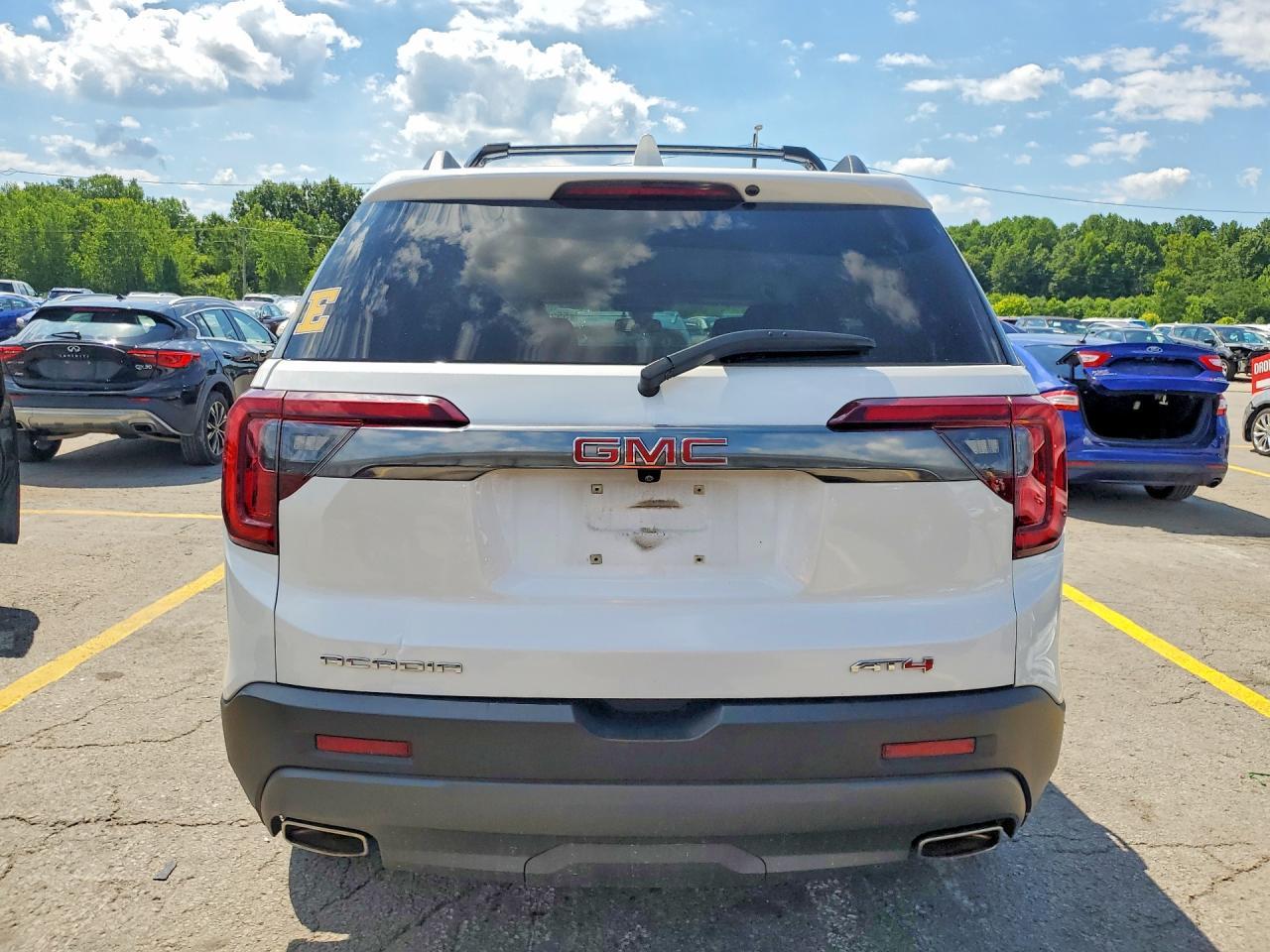 2023 GMC ACADIA